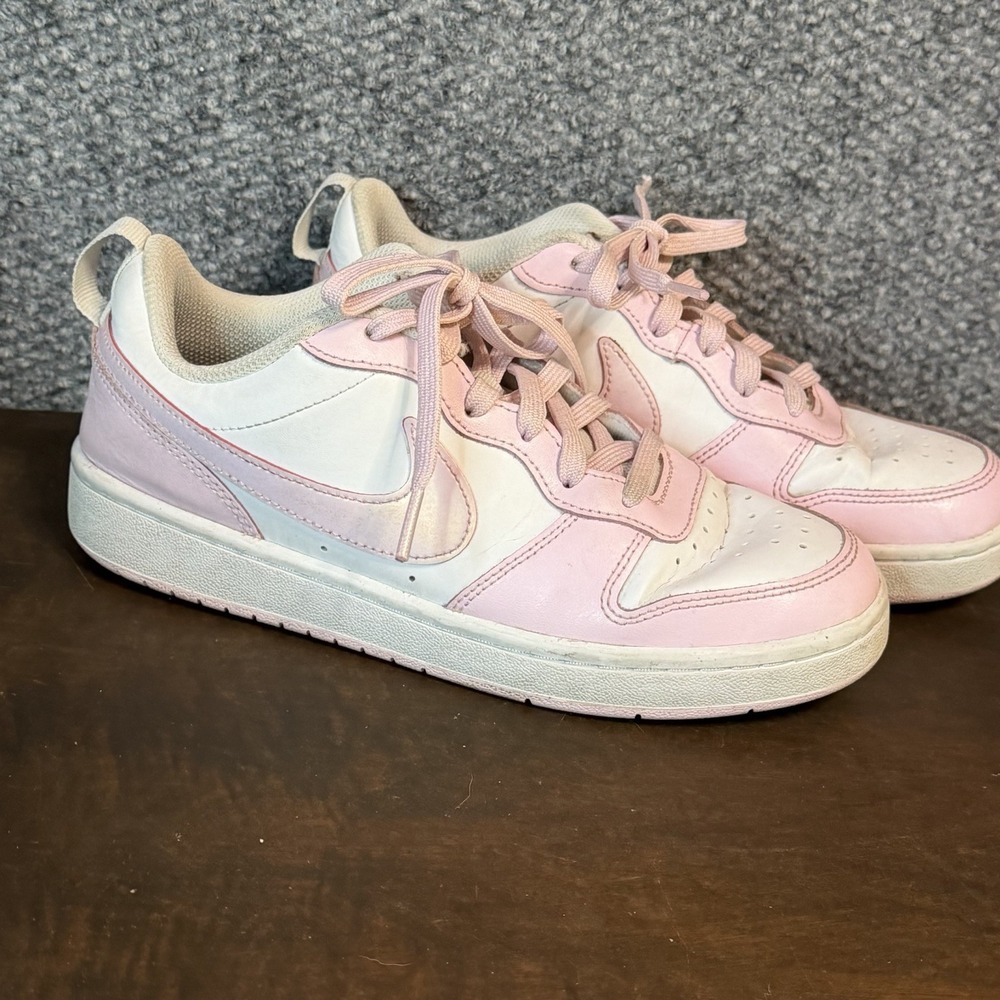 Youth Size 5.5Y Nike Court Borough Low Shoes White Pink